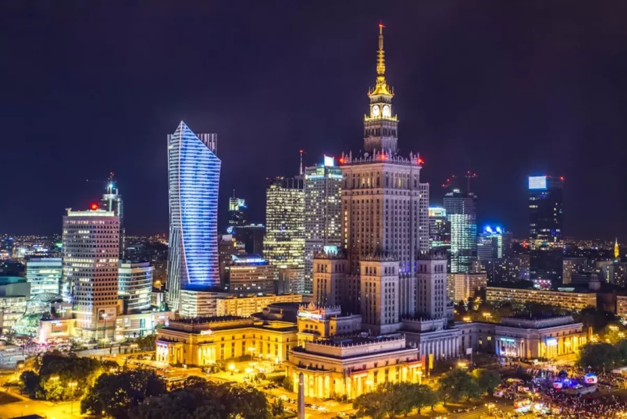 Luksusowe hotele w Warszawie, czyli idealne miejsce na firmową uroczystość