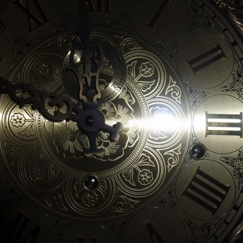 Praca zdalna, hybrydowa czy stacjonarna? Czego obecnie najczęściej szukają Polacy